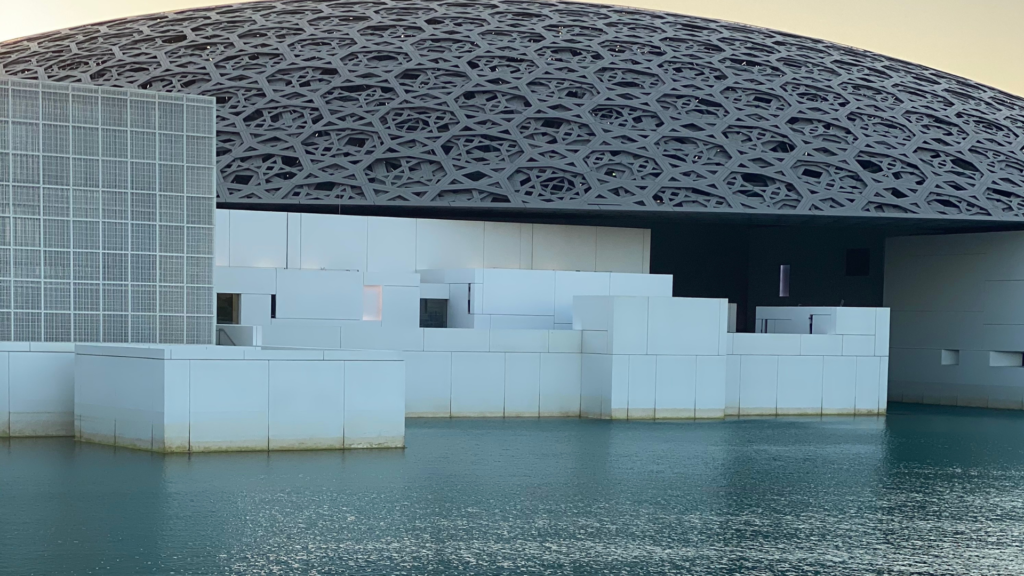 พิพิธภัณฑ์ลูฟวร์ อาบูดาบี (Louvre Abu Dhabi)